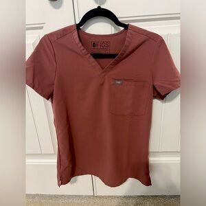 Figs Catarina one pocket scrub top. Size XS in mauve